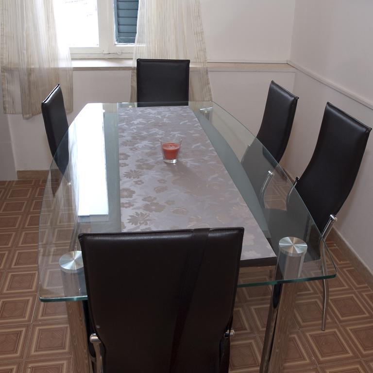Apartment Varos สปลิท ห้อง รูปภาพ